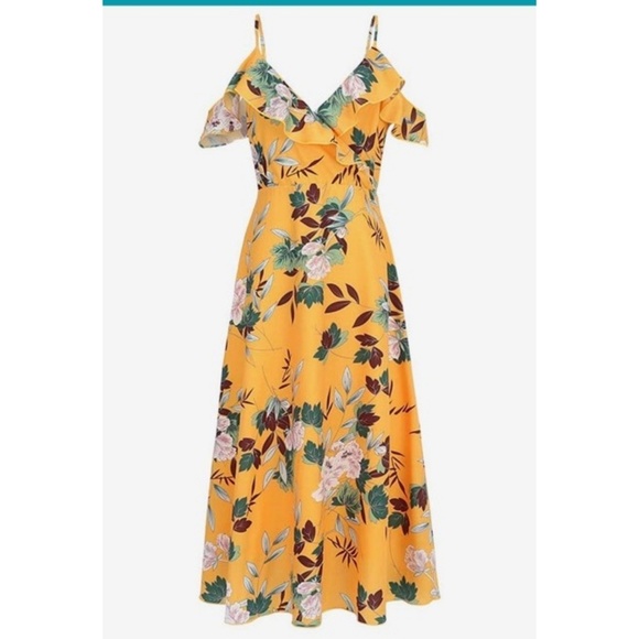 Mommy & Me floral dress selling together - Picture 2 of 8